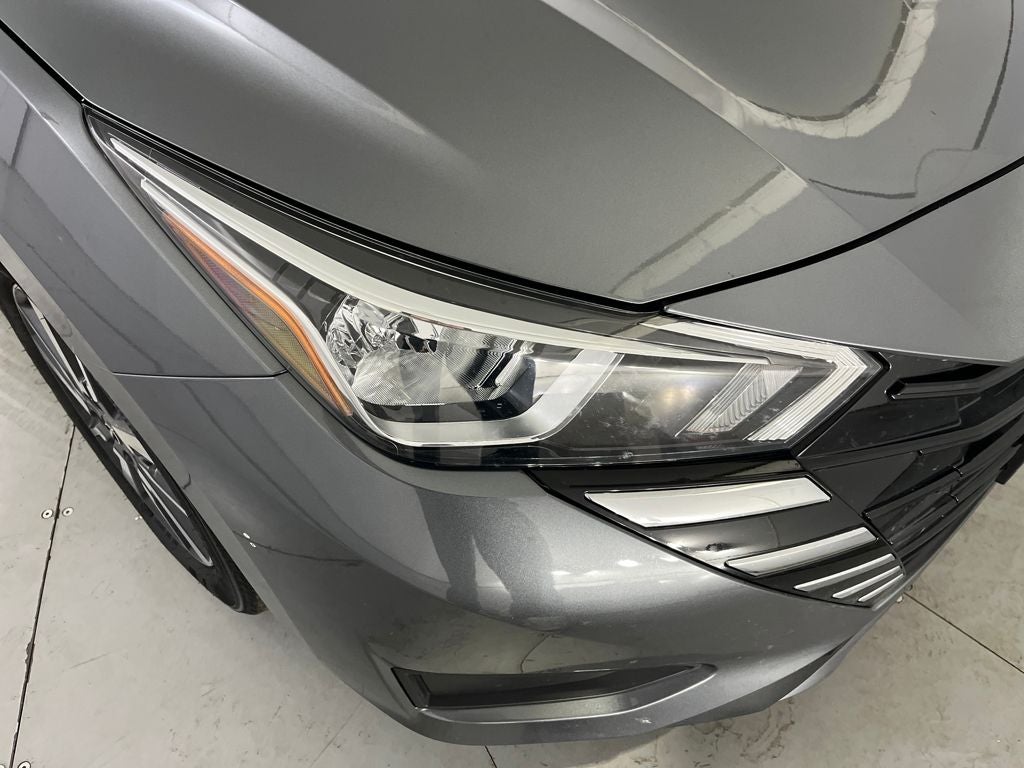 2024 Nissan Versa 1.6 SV