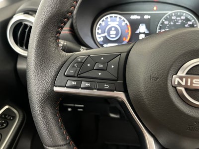 2024 Nissan Versa 1.6 SR