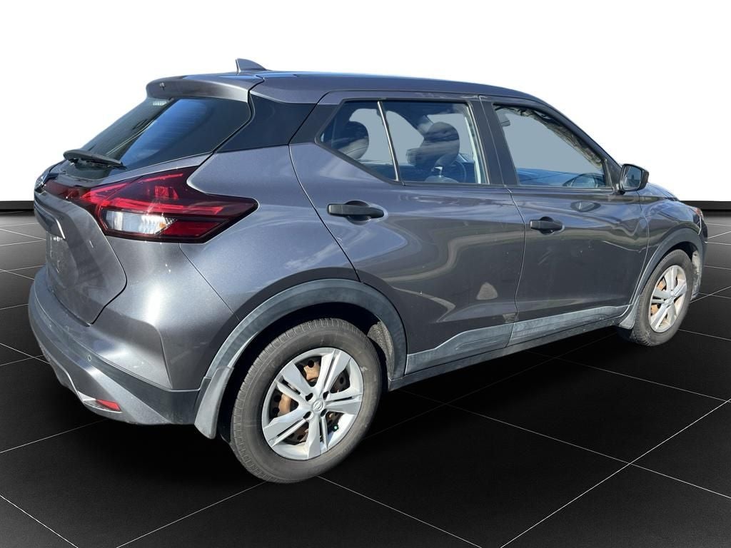 2021 Nissan Kicks S