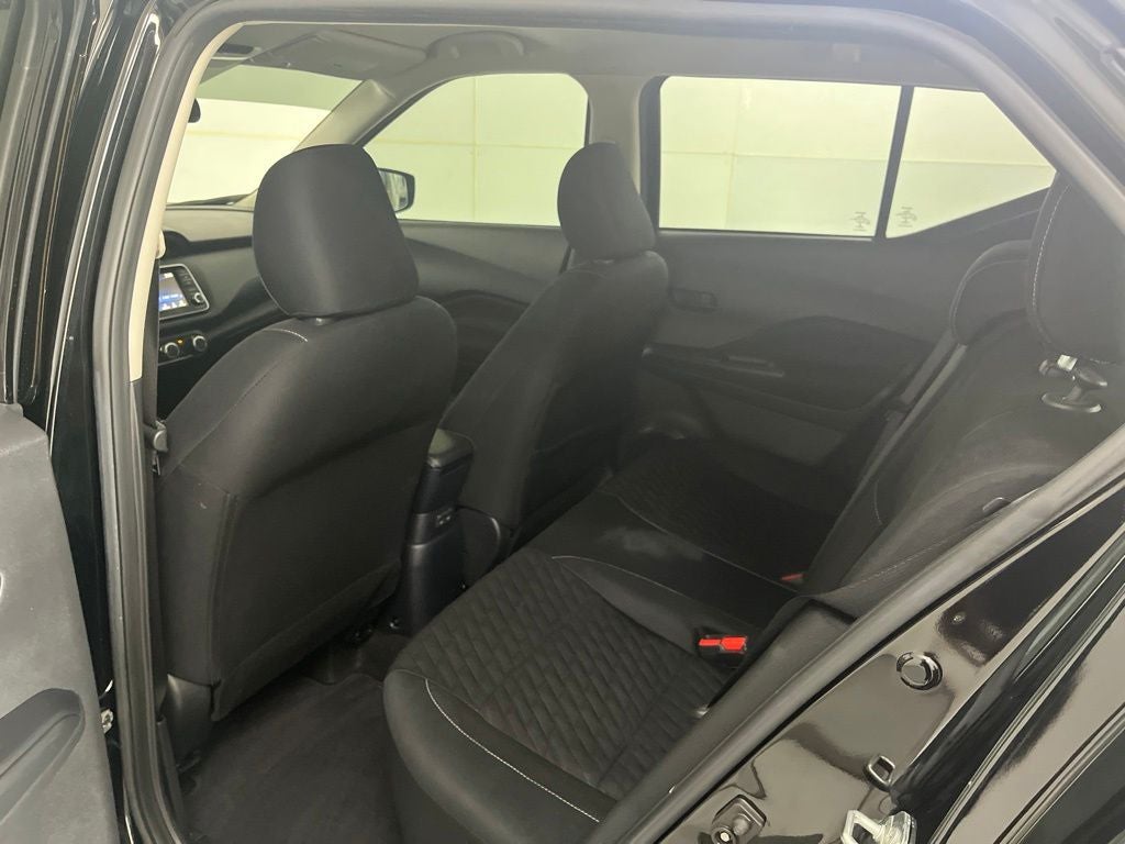 2022 Nissan Kicks S