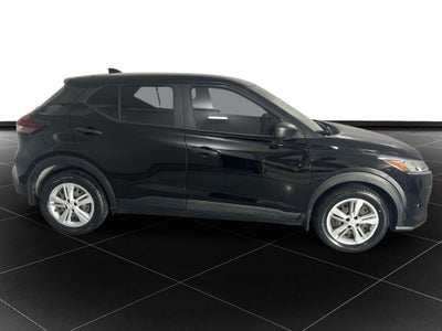 2022 Nissan Kicks S