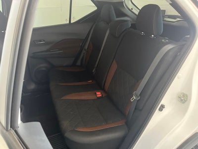 2018 Nissan Kicks SR
