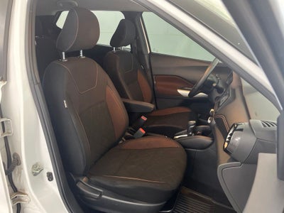 2018 Nissan Kicks SR