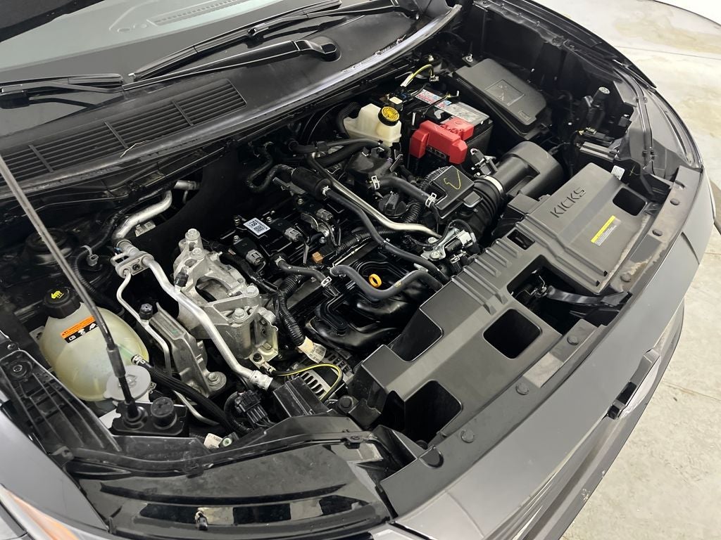 2025 Nissan Kicks SV