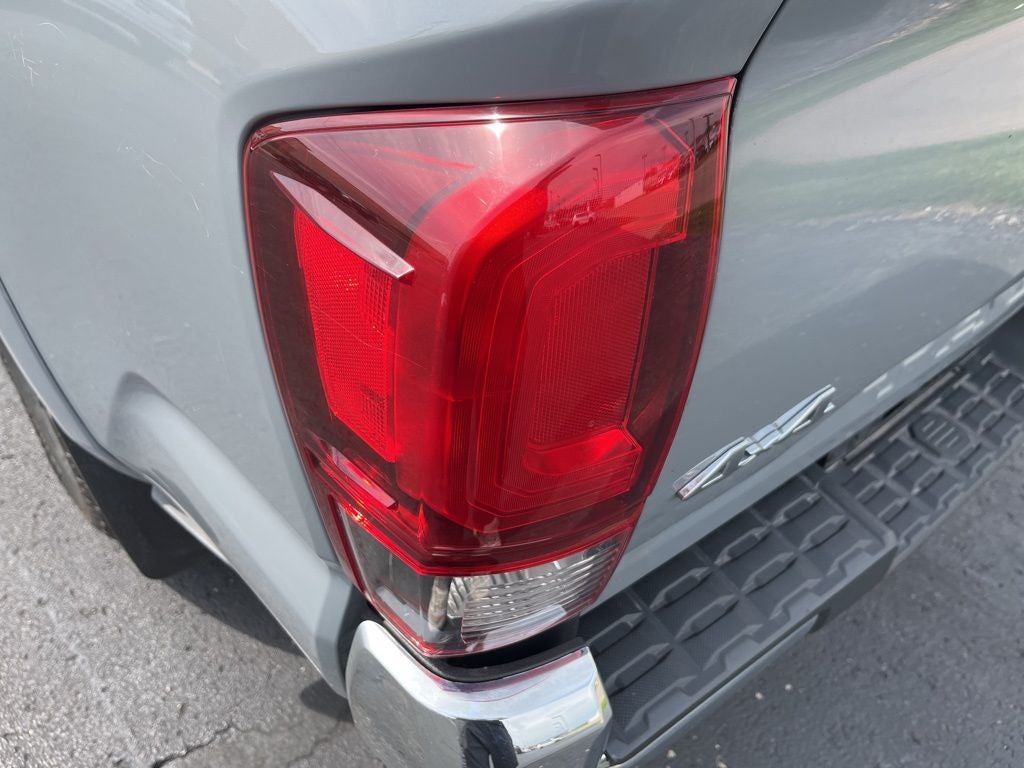 2021 Toyota Tacoma SR5 V6