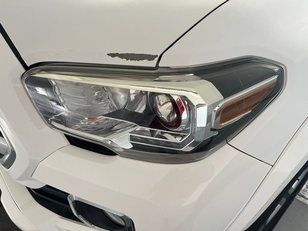 2018 Toyota Tacoma Limited V6