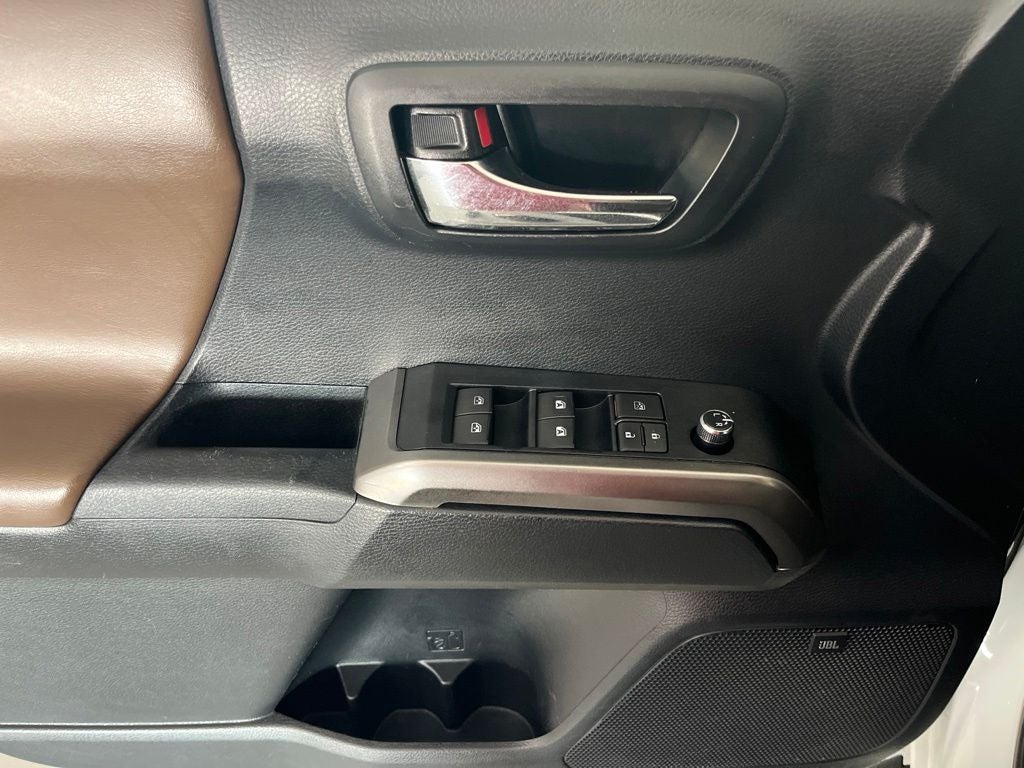 2018 Toyota Tacoma Limited V6