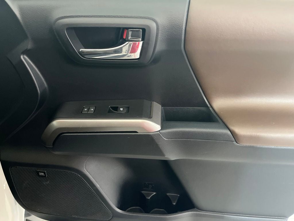 2018 Toyota Tacoma Limited V6