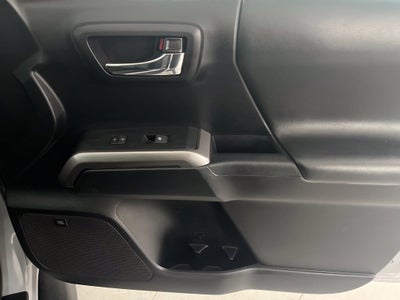 2019 Toyota Tacoma Limited V6