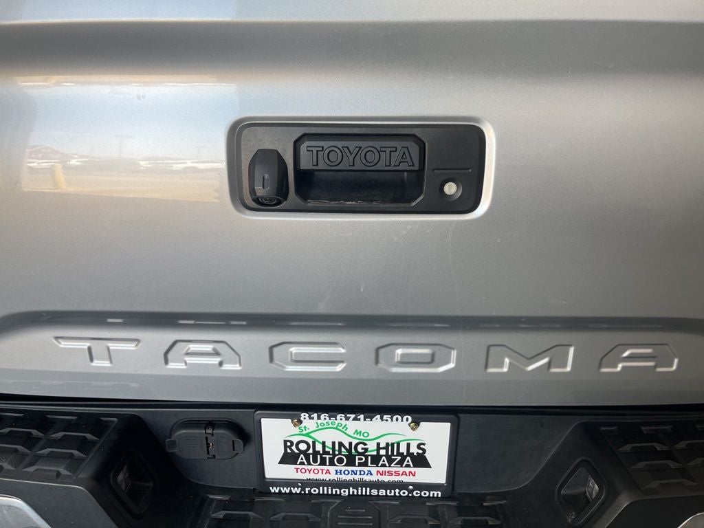 2023 Toyota Tacoma SR5 V6