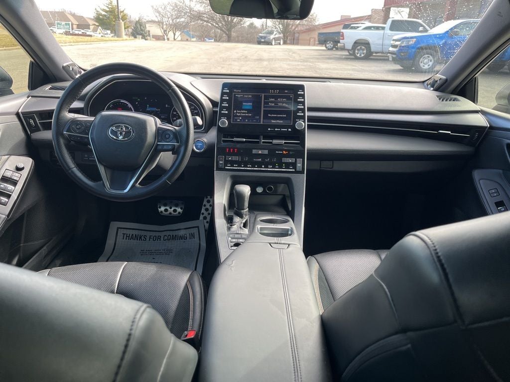 2019 Toyota Avalon Hybrid XSE