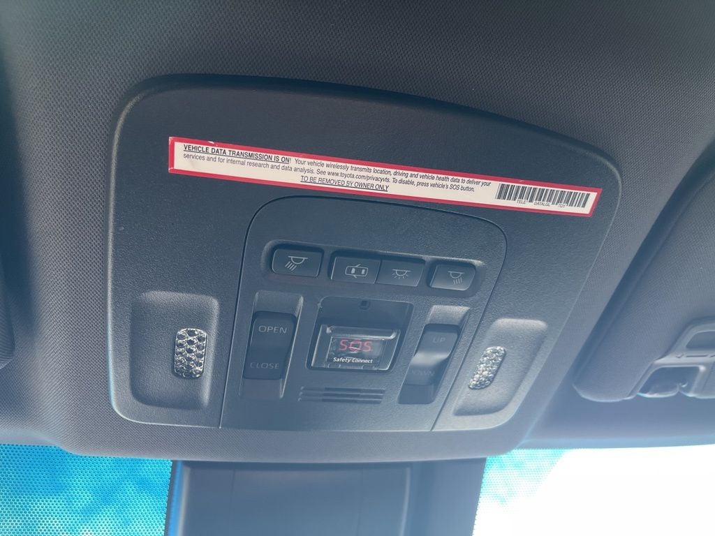 2019 Toyota Avalon Hybrid XSE