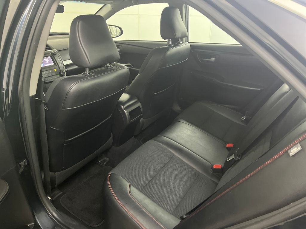 2017 Toyota Camry SE