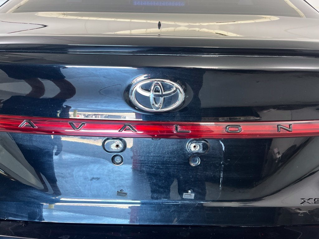 2019 Toyota Avalon XSE