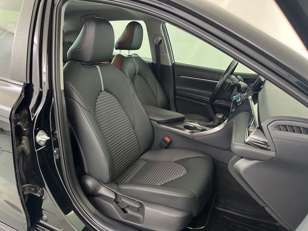 2022 Toyota Camry SE Nightshade