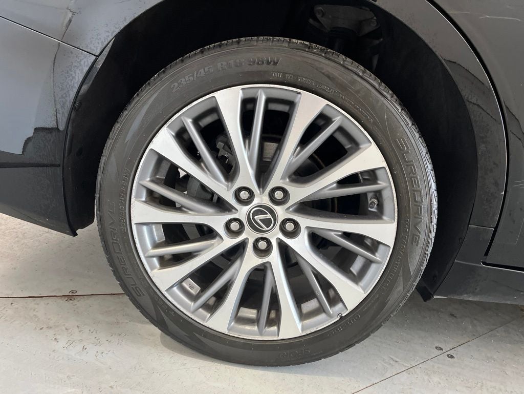 2021 Lexus ES 250