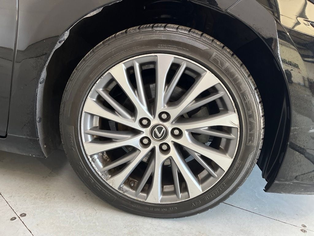 2021 Lexus ES 250