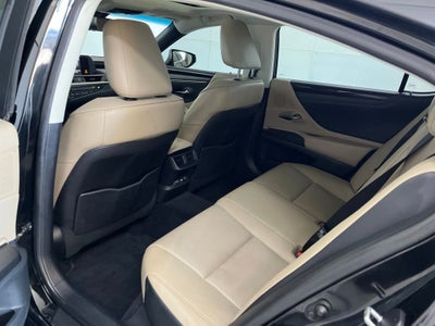 2021 Lexus ES 250