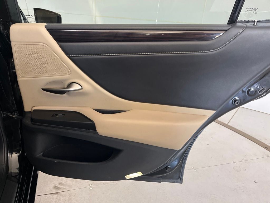 2021 Lexus ES 250