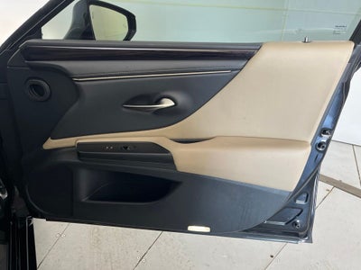 2021 Lexus ES 250