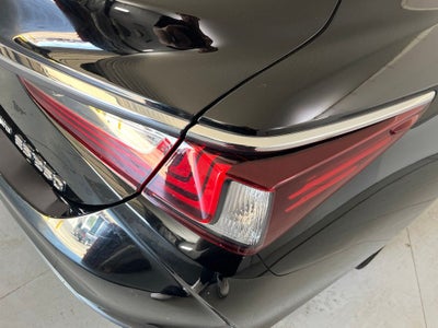 2021 Lexus ES 250
