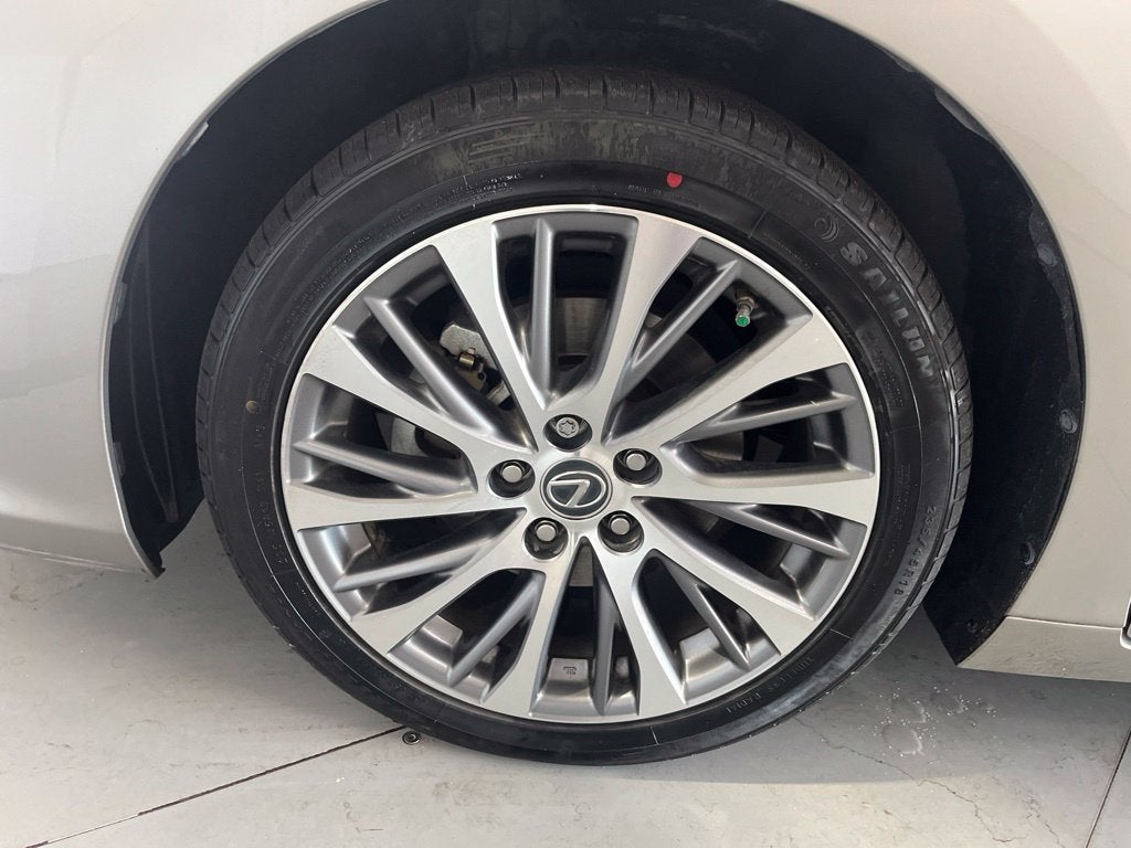 2021 Lexus ES 250