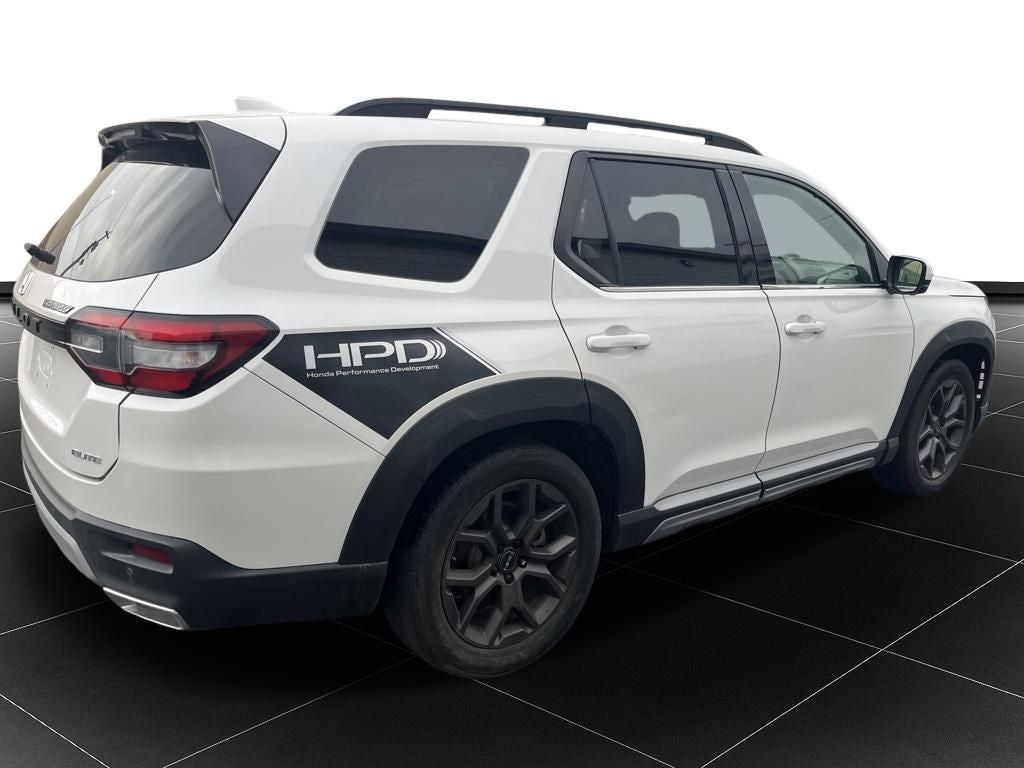 2023 Honda Pilot Elite