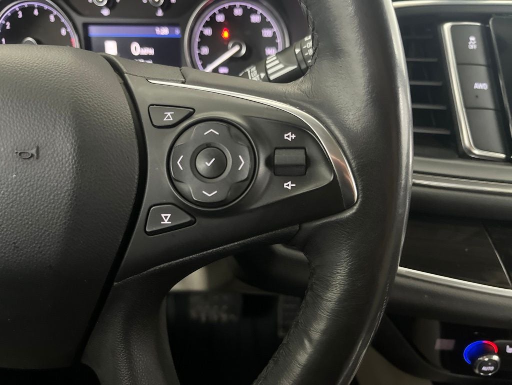 2021 Buick Enclave Essence