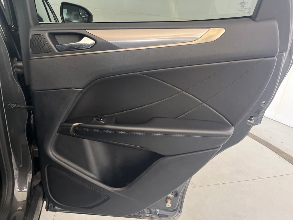 2019 Lincoln MKC Standard