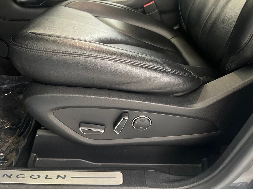 2019 Lincoln MKC Standard