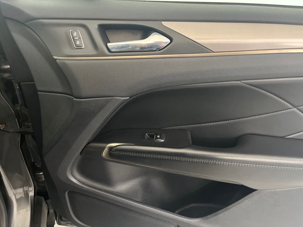 2019 Lincoln MKC Standard