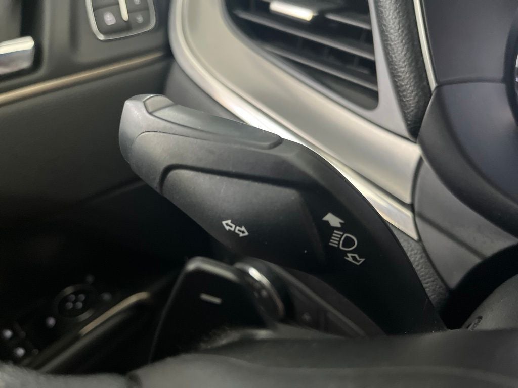 2019 Lincoln MKC Standard