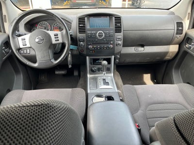 2012 Nissan Pathfinder SV