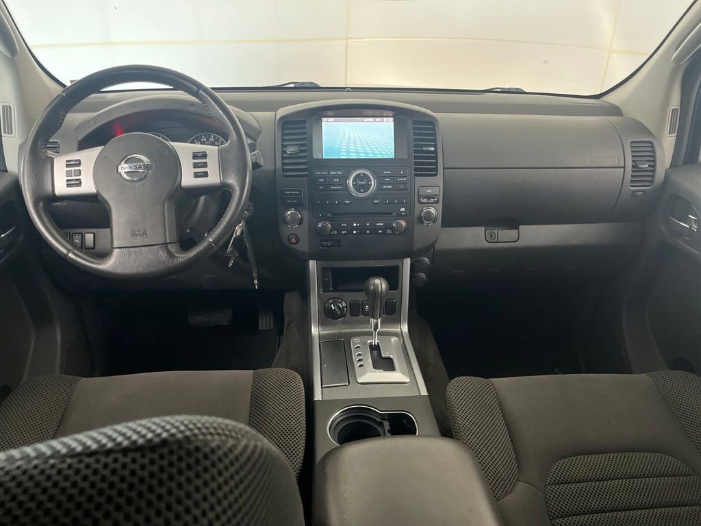 2012 Nissan Pathfinder SV