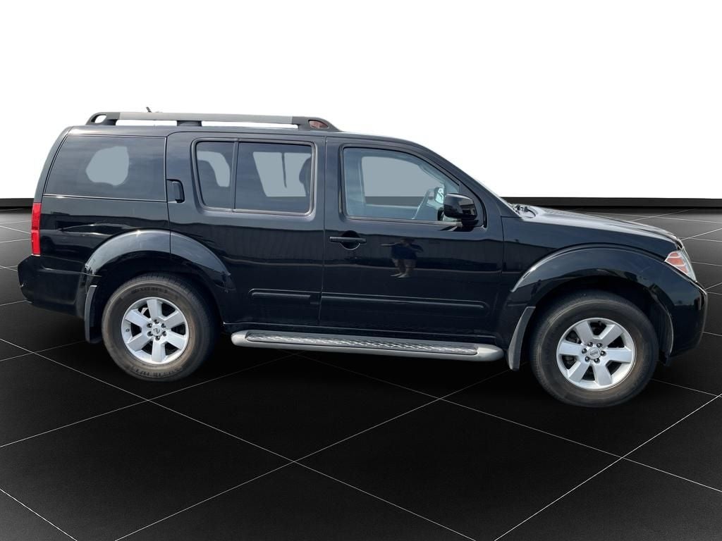 2012 Nissan Pathfinder SV
