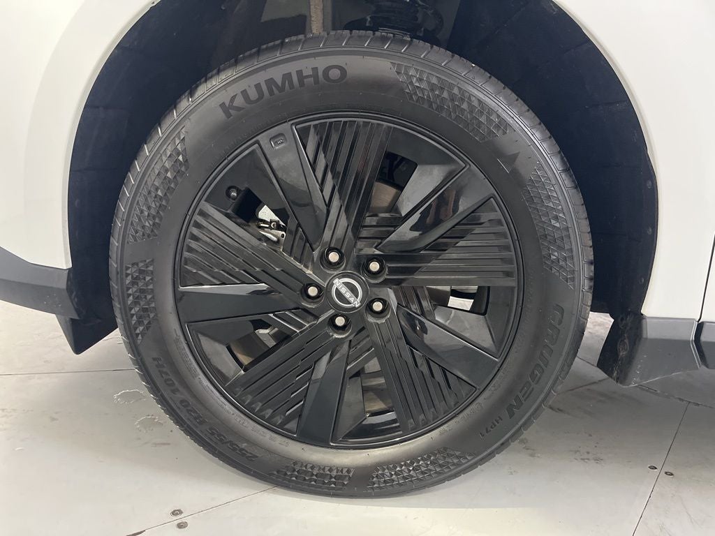 2025 Nissan Murano SV