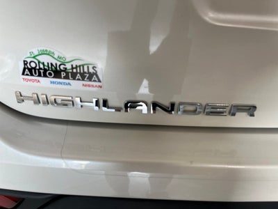 2020 Toyota Highlander LE