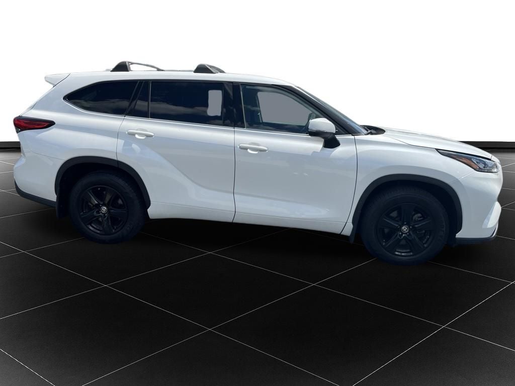 2020 Toyota Highlander LE