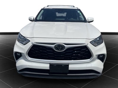 2020 Toyota Highlander LE