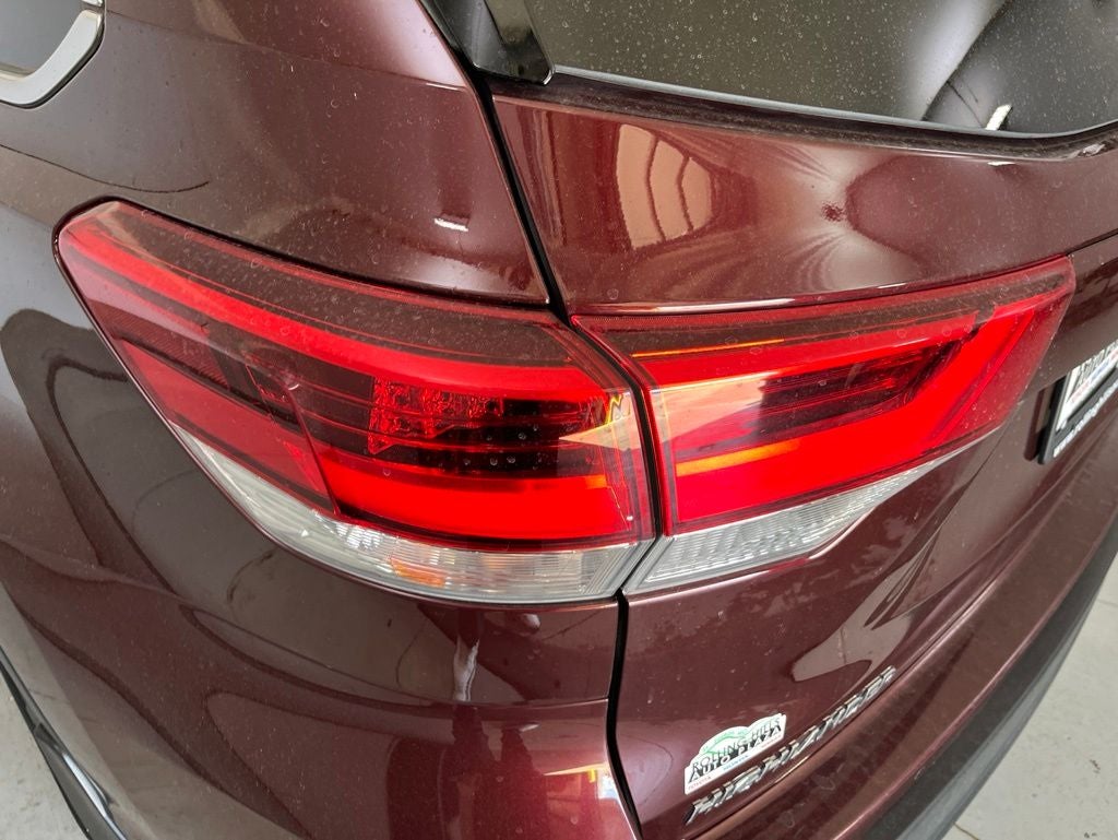 2018 Toyota Highlander Limited Platinum