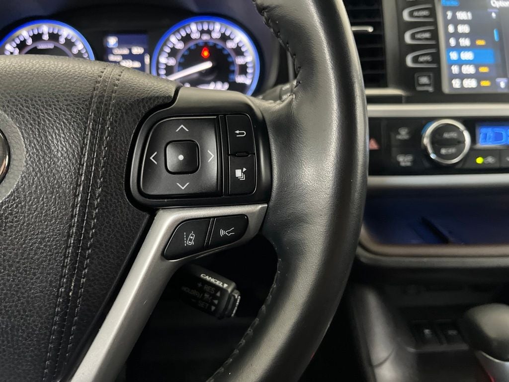 2018 Toyota Highlander Limited Platinum