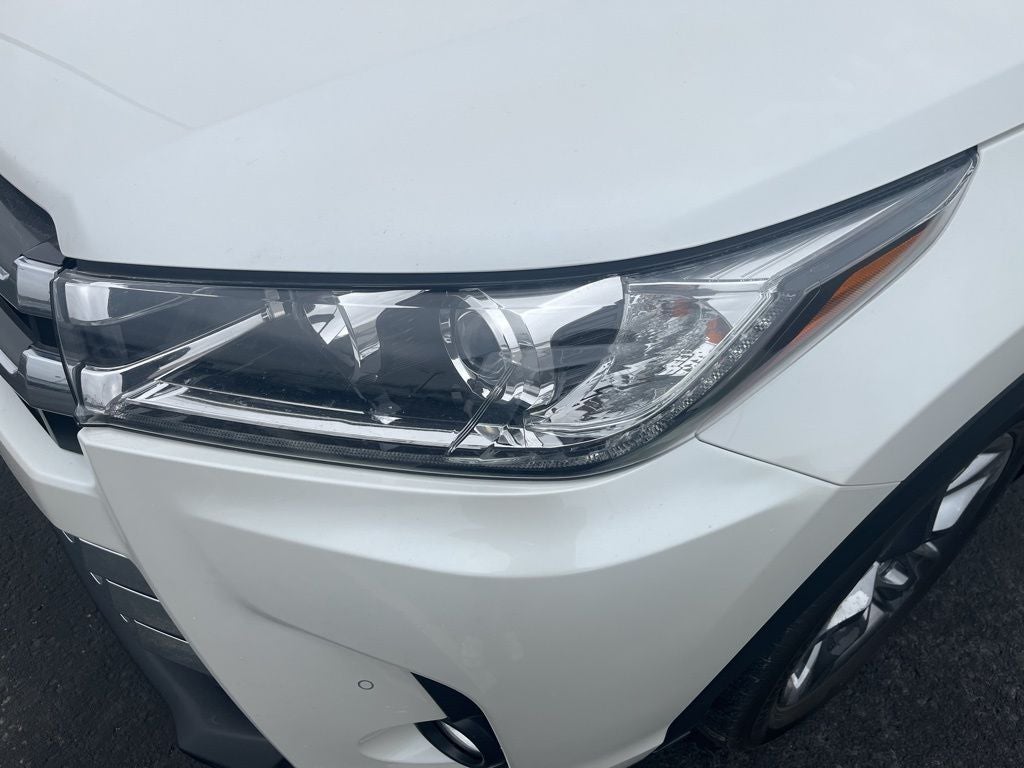 2019 Toyota Highlander Limited Platinum