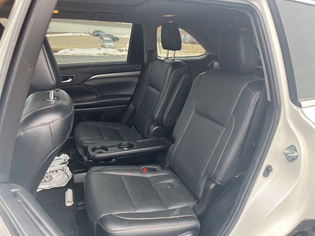 2019 Toyota Highlander Limited Platinum