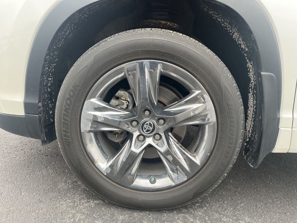 2019 Toyota Highlander Limited Platinum