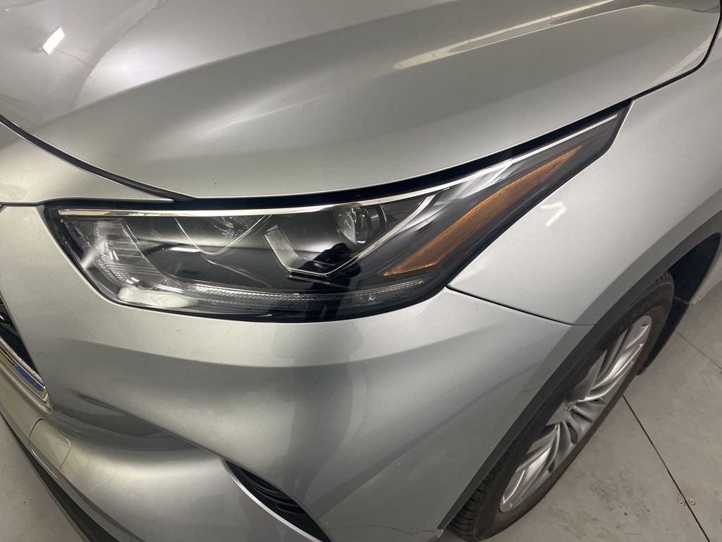 2020 Toyota Highlander Hybrid Platinum