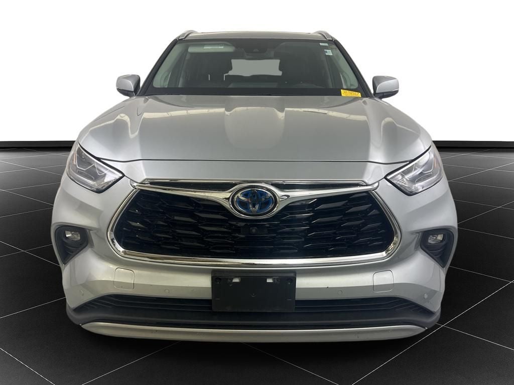 2020 Toyota Highlander Hybrid Platinum
