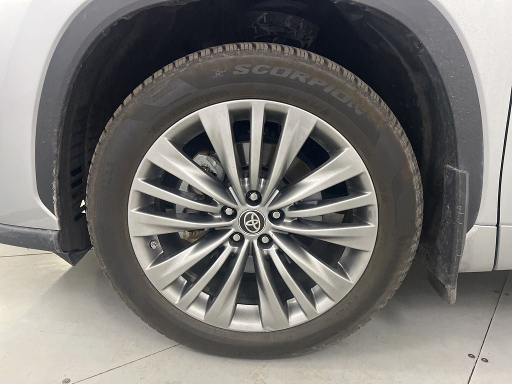 2020 Toyota Highlander Hybrid Platinum