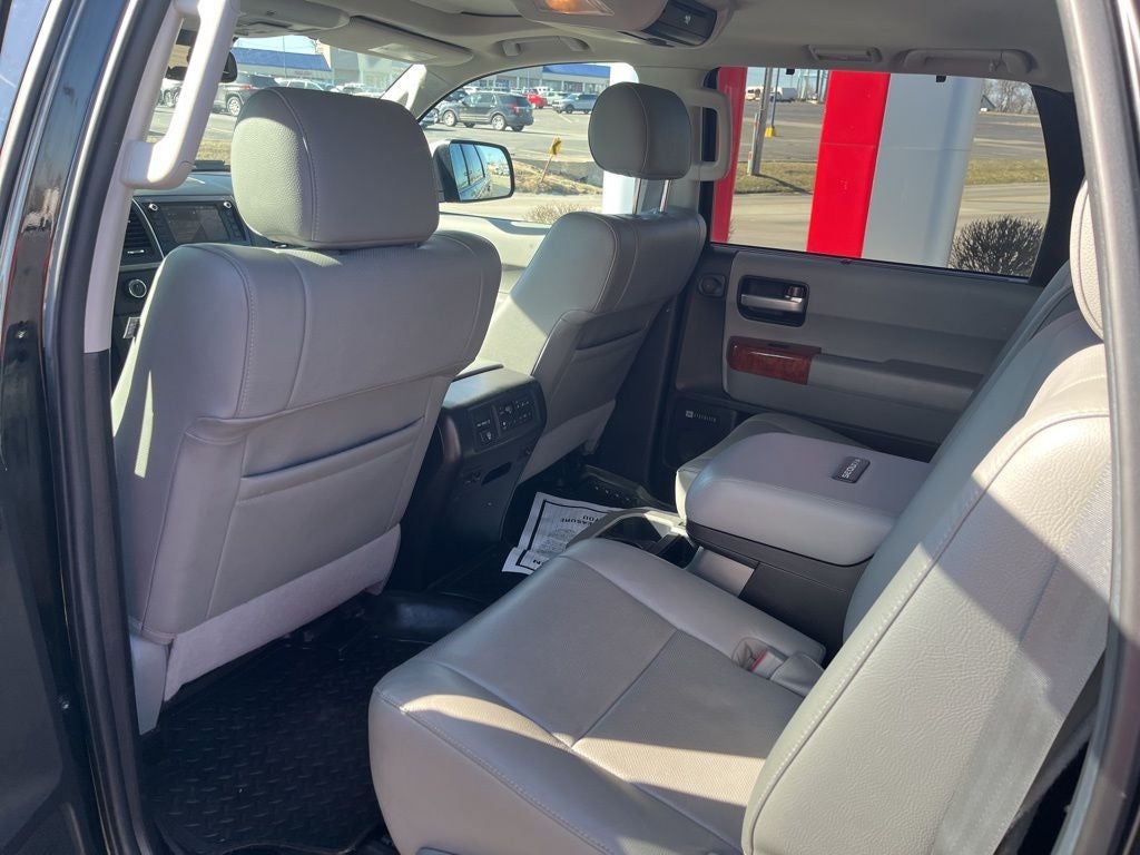 2021 Toyota Sequoia Platinum