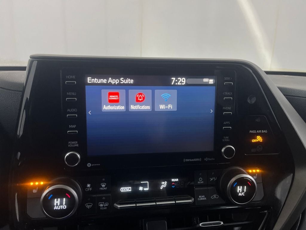 2020 Toyota Highlander XLE