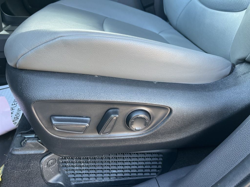 2024 Toyota Sienna XLE 7 Passenger